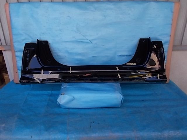 N BOX カスタム JF3 / JF4 後期 リアバンパー №ZKE40905拍卖