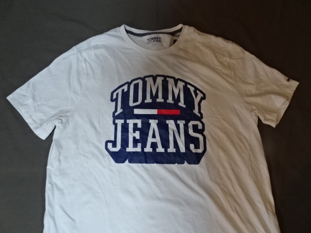 激レア USA購入 人気アメカジ トミー ジーンズ 【TOMMY JEANS】 ロゴプリント Tシャツ US Lサイズ ホワイト 未使用拍卖