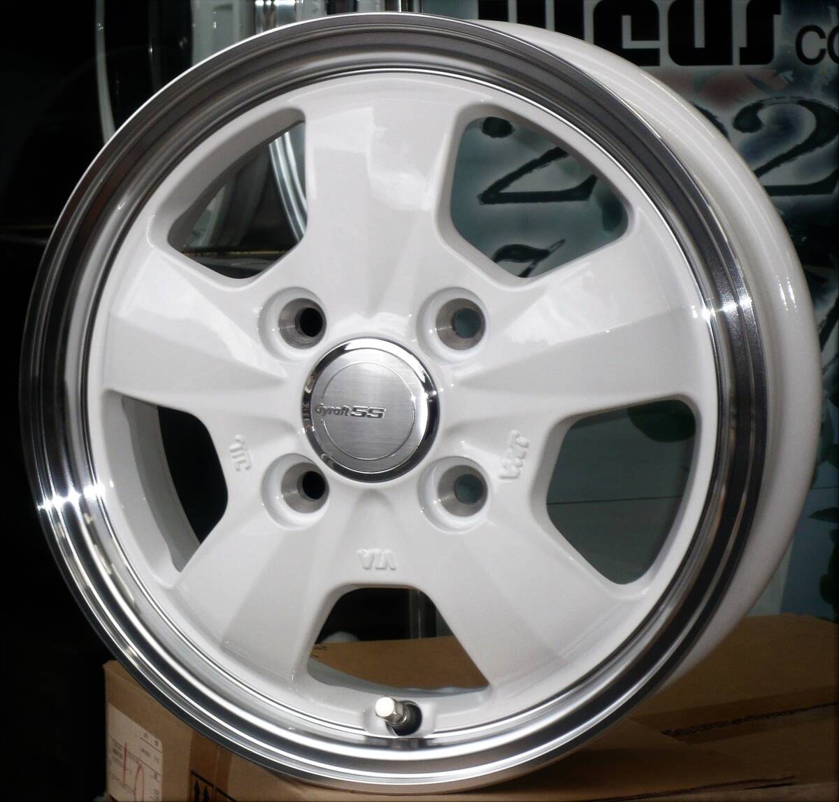税込! DA17V系 エブリイ用ホイール 「GYARAFT-5S」WHT 新品1台分 (エブリー・エブリィ)拍卖