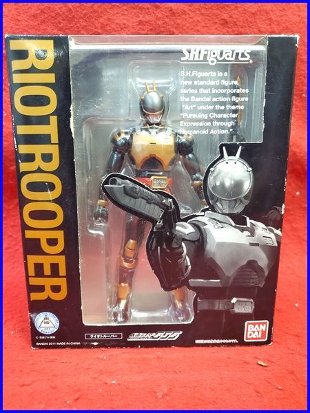 ♪未開封 S.H.Figuarts ライオトルルーバー 仮面ライダー ファイズ 555♪拍卖