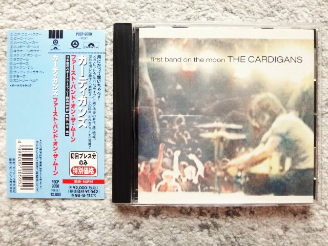 B【 THE CARDIGANS / First Band On The Moon 】国内盤(解説・訳詩付き)CDは4枚まで送料198円拍卖