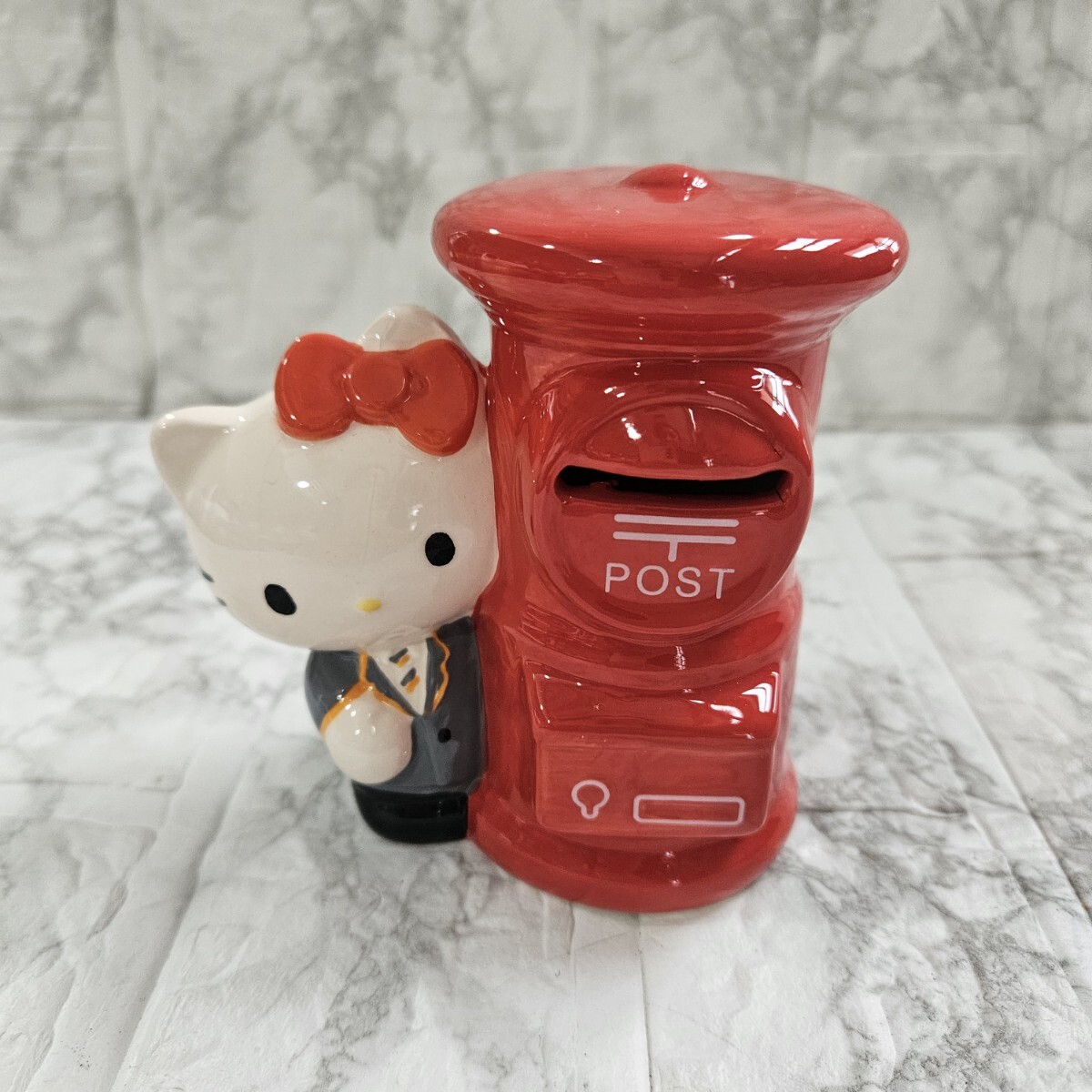 サンリオ キティちゃん ポスト 昭和レトロ 貯金箱 陶器 コレクション インテリア拍卖