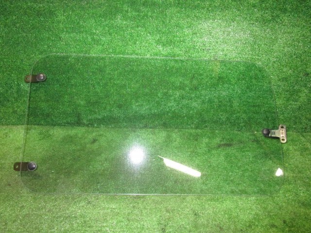 【A63834】◇ジムニー JA22W 左リア ガラス サイドガラス クォーターガラス M213拍卖