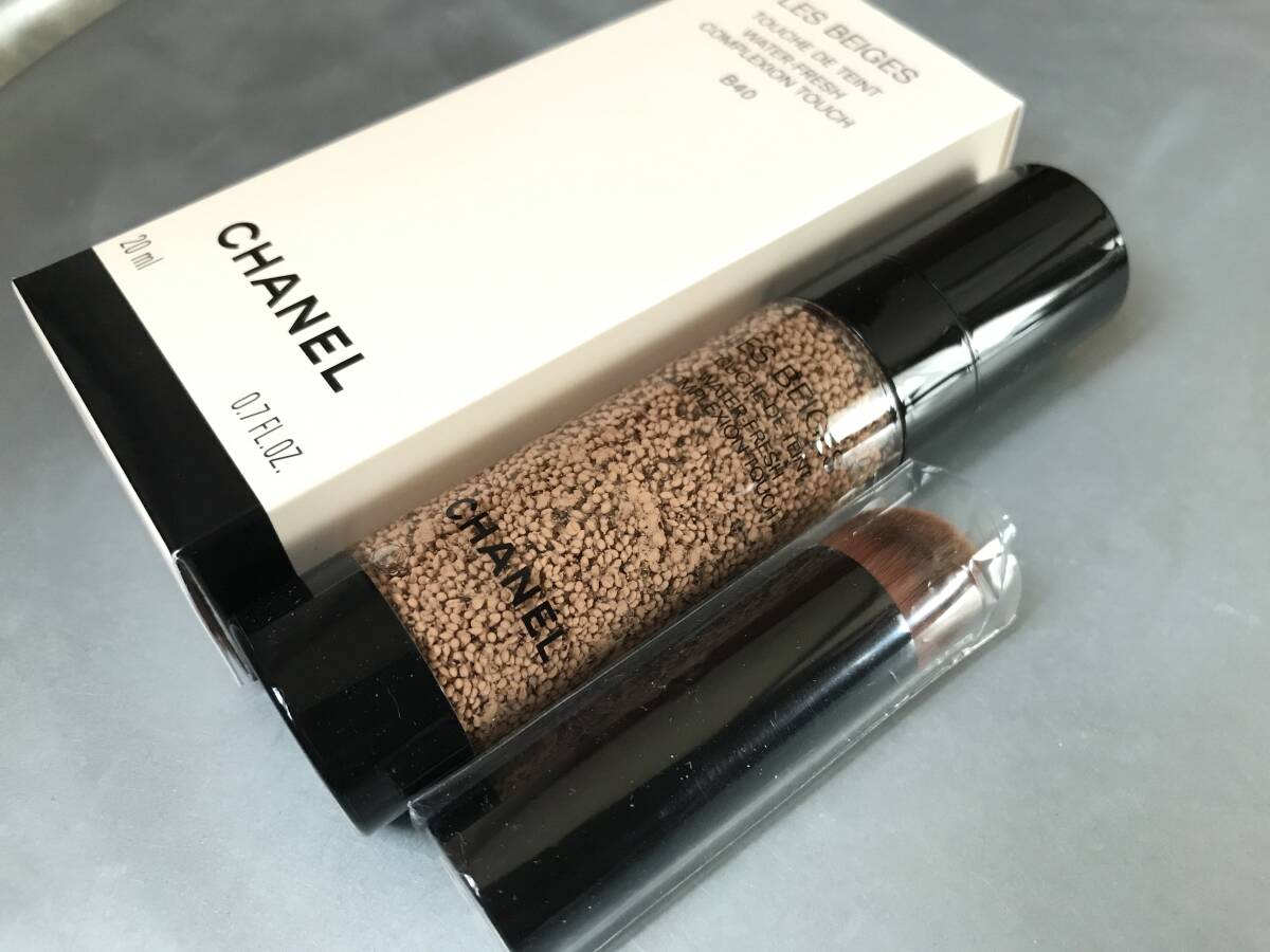 ★ CHANEL シャネル レ ベージュ トゥッシュ ドゥ タン B40 ファンデーション 未使用 リキッドファンデーション ★ 拍卖