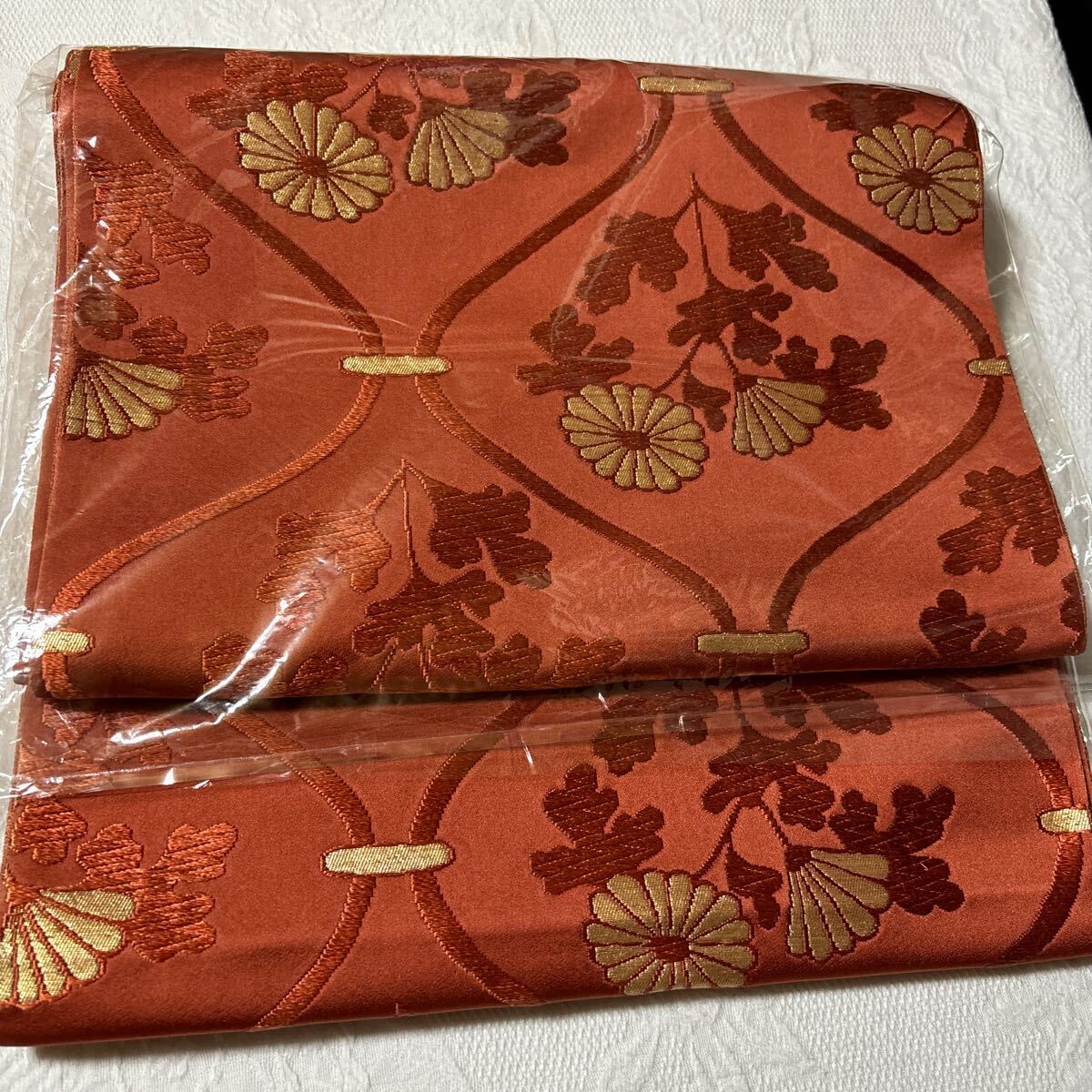 ★未使用品★ 着物帯 袋帯  花柄帯 和装小物 リメイク用 金彩菊柄 裏地色やけ有りジャンク品拍卖