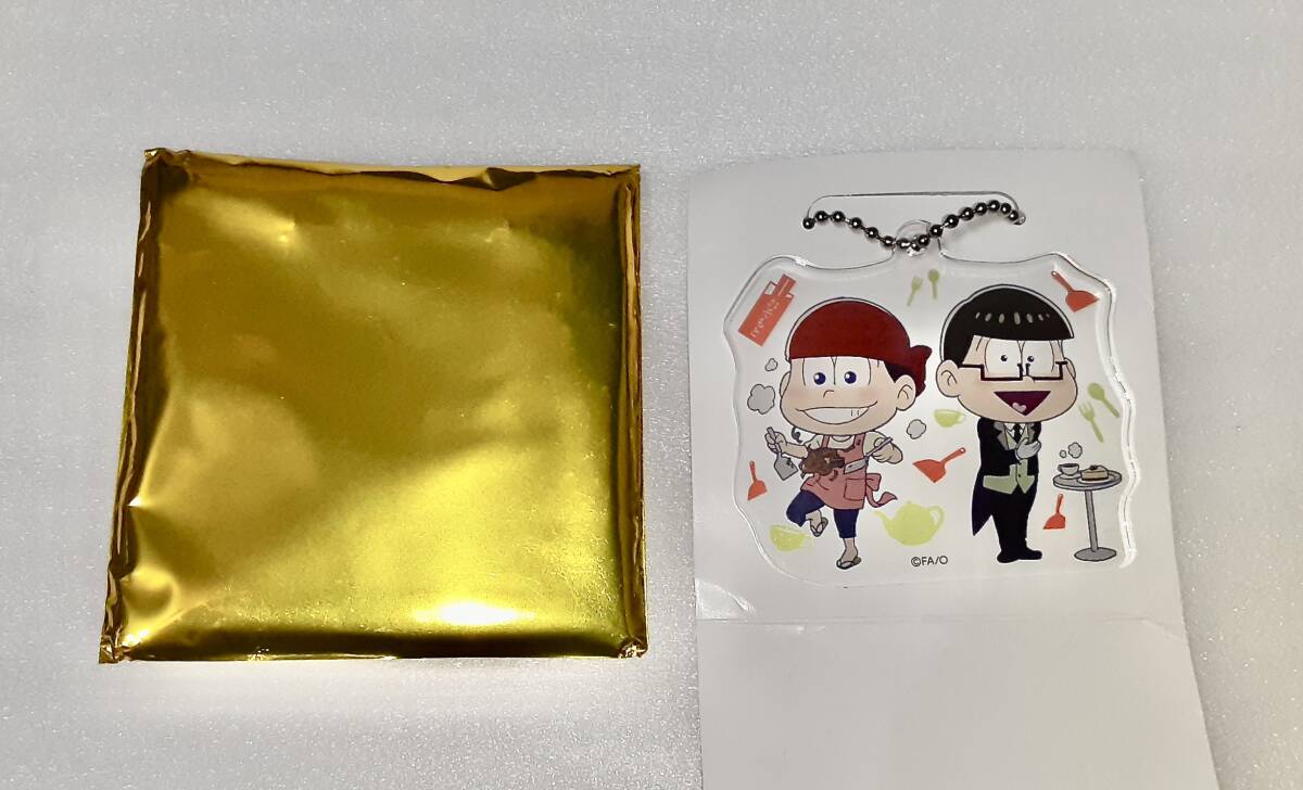 おそ松さん デフォルメ アクリルキーホルダー ~学園祭ver.~ おそ松 & チョロ松 アクキー セガ コラボカフェ池袋 GiGO おそ松くん 2017拍卖