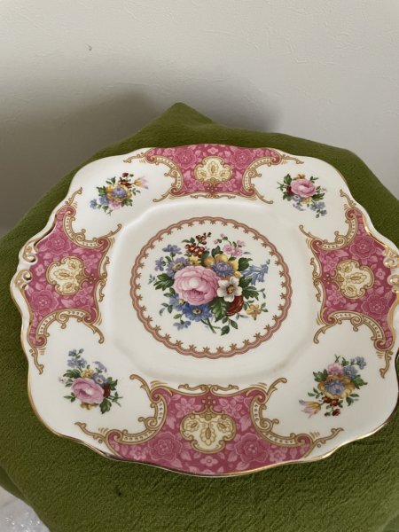 限定品 ロイヤルアルバート レディーカーライル10,000限定プレート拍卖