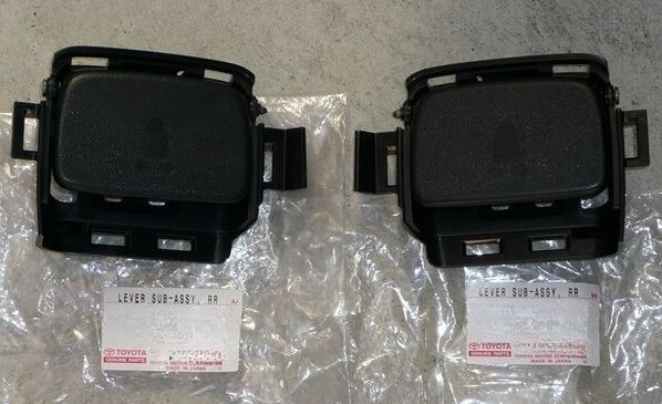 新品 純正品 TOYOTA トヨタ リヤシート ロック コントロール レバー ロングスライドレバー 左右セット アルファード ヴェルファイア 20系拍卖