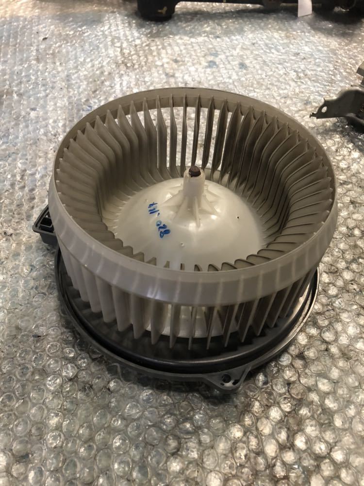 トヨタ JZS177 17 マジェスタ エアコン ブロアモーター C-1拍卖