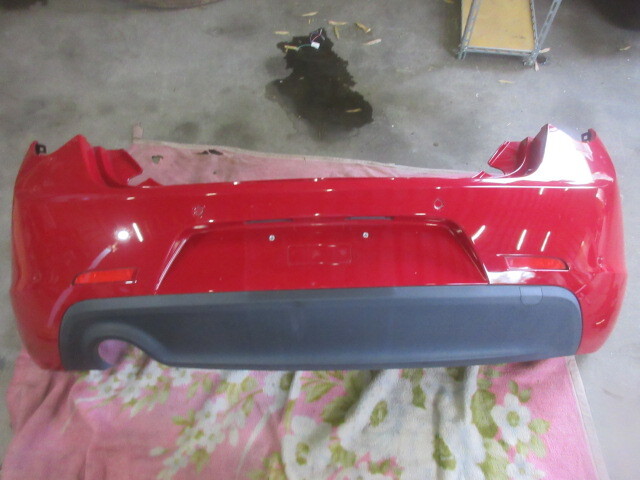 ★⑪R6G8575 アルファロメオジュリエッタ 純正リアバンパー ABA-940141 修理やストック等に拍卖