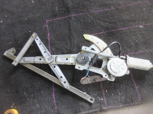 ★⑪R6A7901 HCR32 スカイライン 純正左前ウインドウレギュレーター 4ドア 助手席側 修理やストック等拍卖