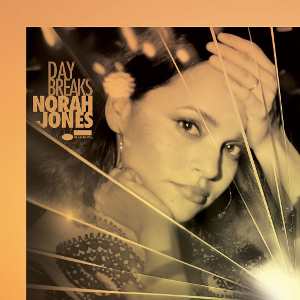 ★Day Breaks(LP)NORAH JONES ノラ・ジョーンズ!甘くほろ苦い歌声と美しいピアノに、世界は再び癒される。拍卖