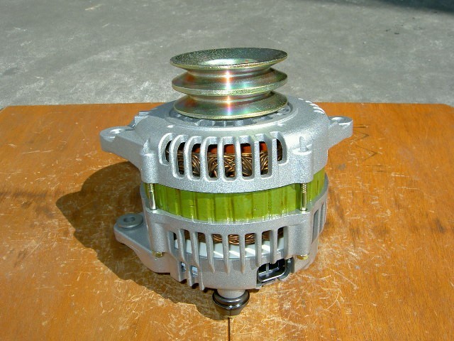 ボンゴフレンディ、SGL系用オルタネーター(ダイナモ)リビルト品 LR190-731、LR190-759、WL01-18-300W、LF8-18-300拍卖