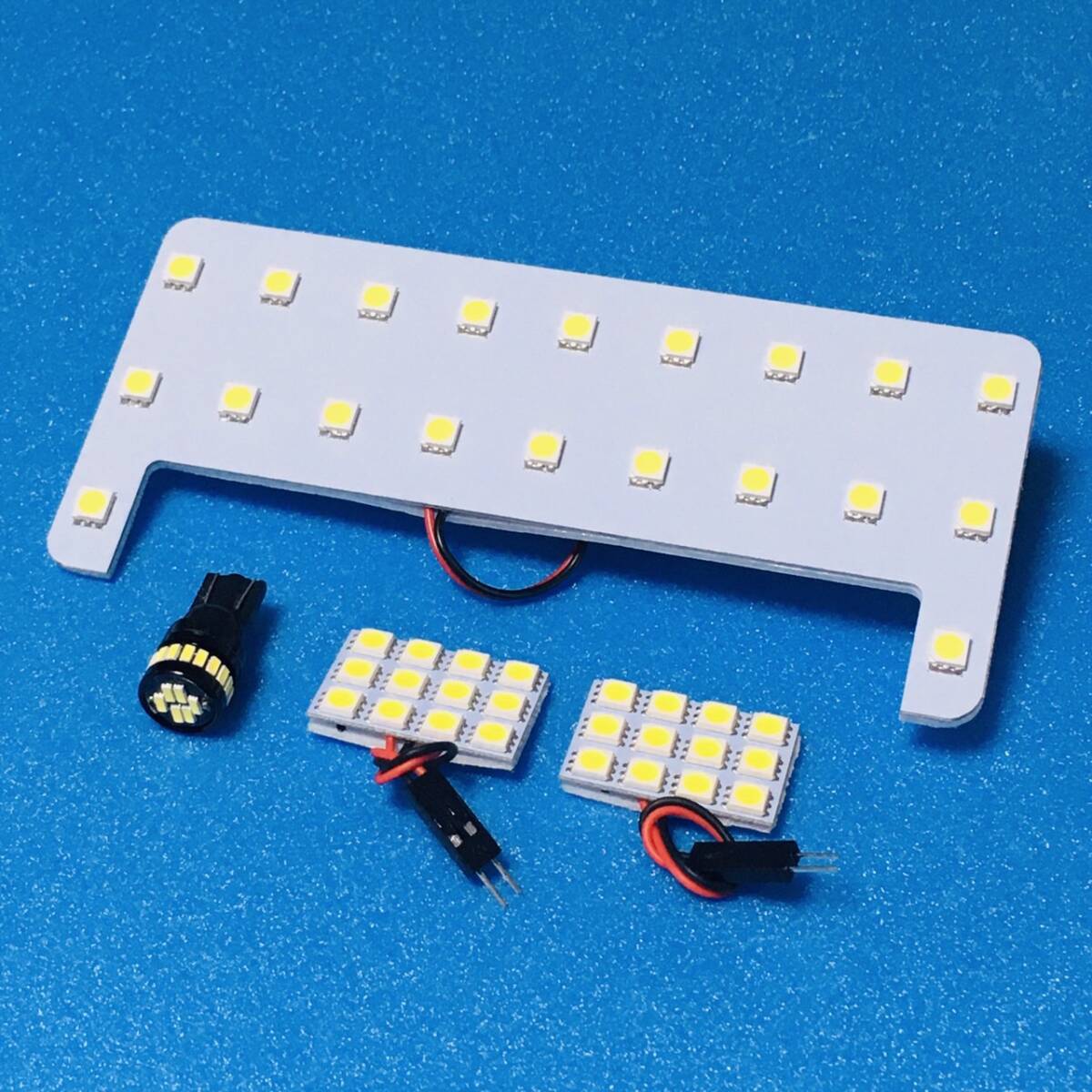 超爆光 カローラツーリング MZEA17W T10 LED ルームランプ 専用設計 基板 室内灯 ライト パーツ ホワイト 4個セット拍卖