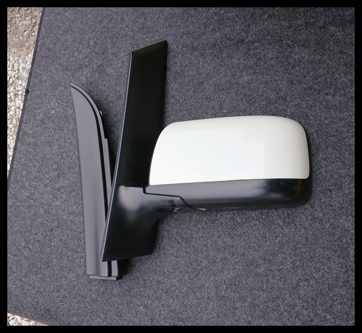 日産 セレナ c25 ドアミラー サイドミラー 左 8157 カラーコード QX1 A-339拍卖