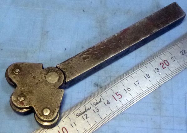 FB423 16角 ローレットホルダー 3ッ駒 中古拍卖