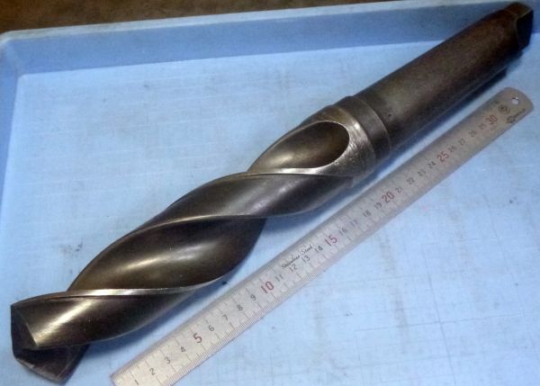 FB425 MT5 テーパーシャンクドリル 丸52 中古拍卖