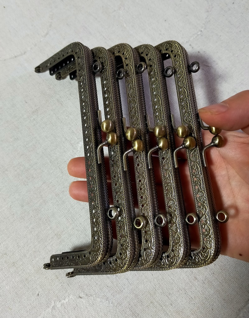 がま口口金 縫い付け式 両カン付き 角型 ハンドメイド 15cm パーツ (5個セット) 古銅美拍卖