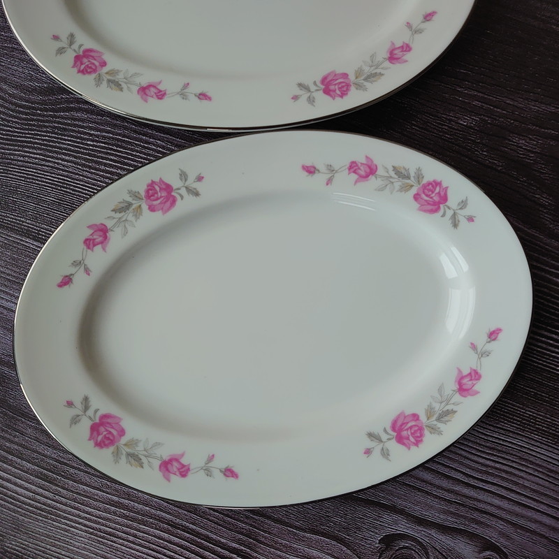 台湾レトロ◆大同◆オーバルプレート 楕円形皿 ピンク バラ柄 銀縁◆台湾食器◆ヴィンテージ dce518980拍卖
