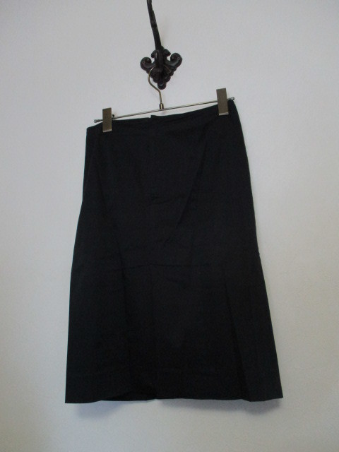 primaattrice(イトキン)黒後ろリボン付膝丈タイトスカート(USED)90119)拍卖