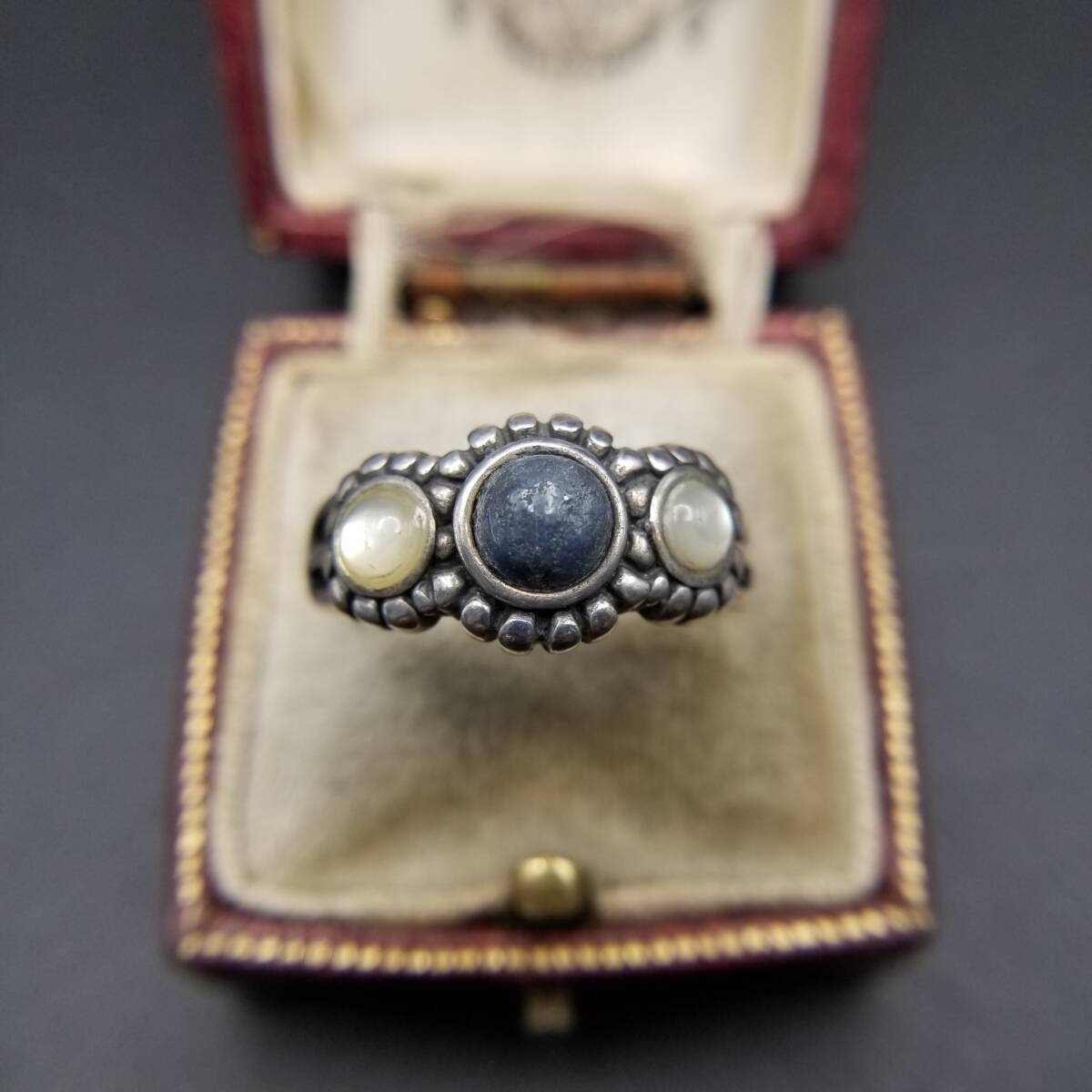 Shube's Dakota West デザイン ラウンド カボション ラピス ムーンストーン 3石 925 ヴィンテージ シルバー リング 指輪 ジュエリー R13-L拍卖