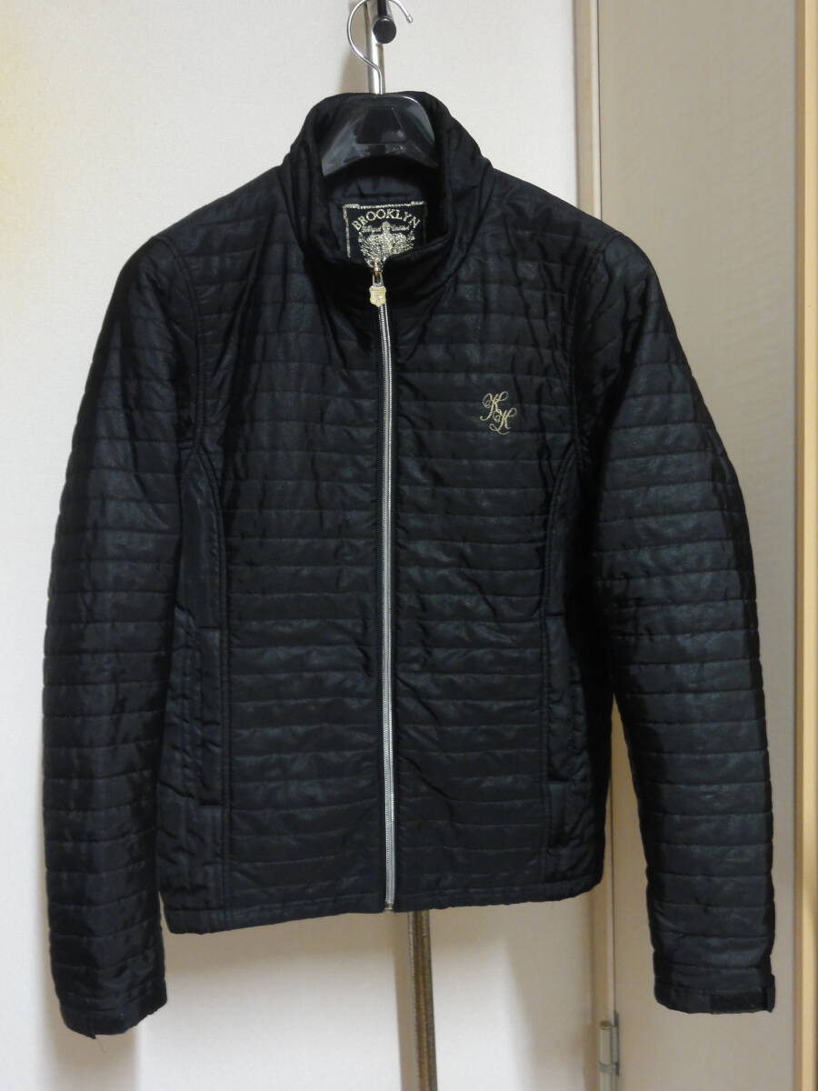 格安廃版レア・KARL KANI(カールカナイ)・お洒落な黒系縦横ステッチストライプ地・防寒中綿入り高級立襟型ライダース系ブルゾン M拍卖