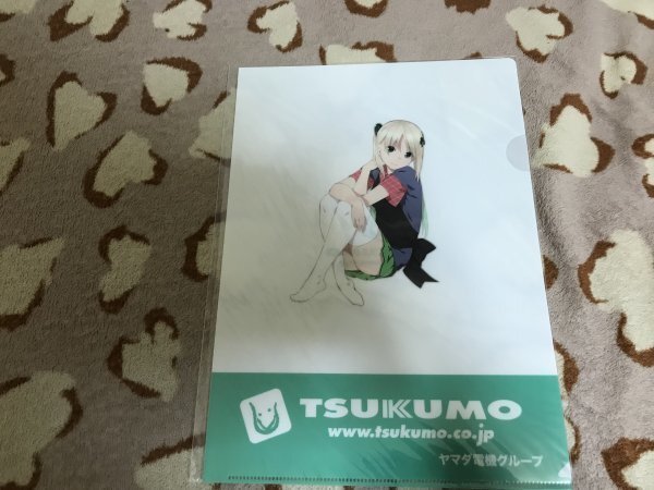 121クリアファイル TSUKUMO ヤマダ電機 つくもたん お座り拍卖