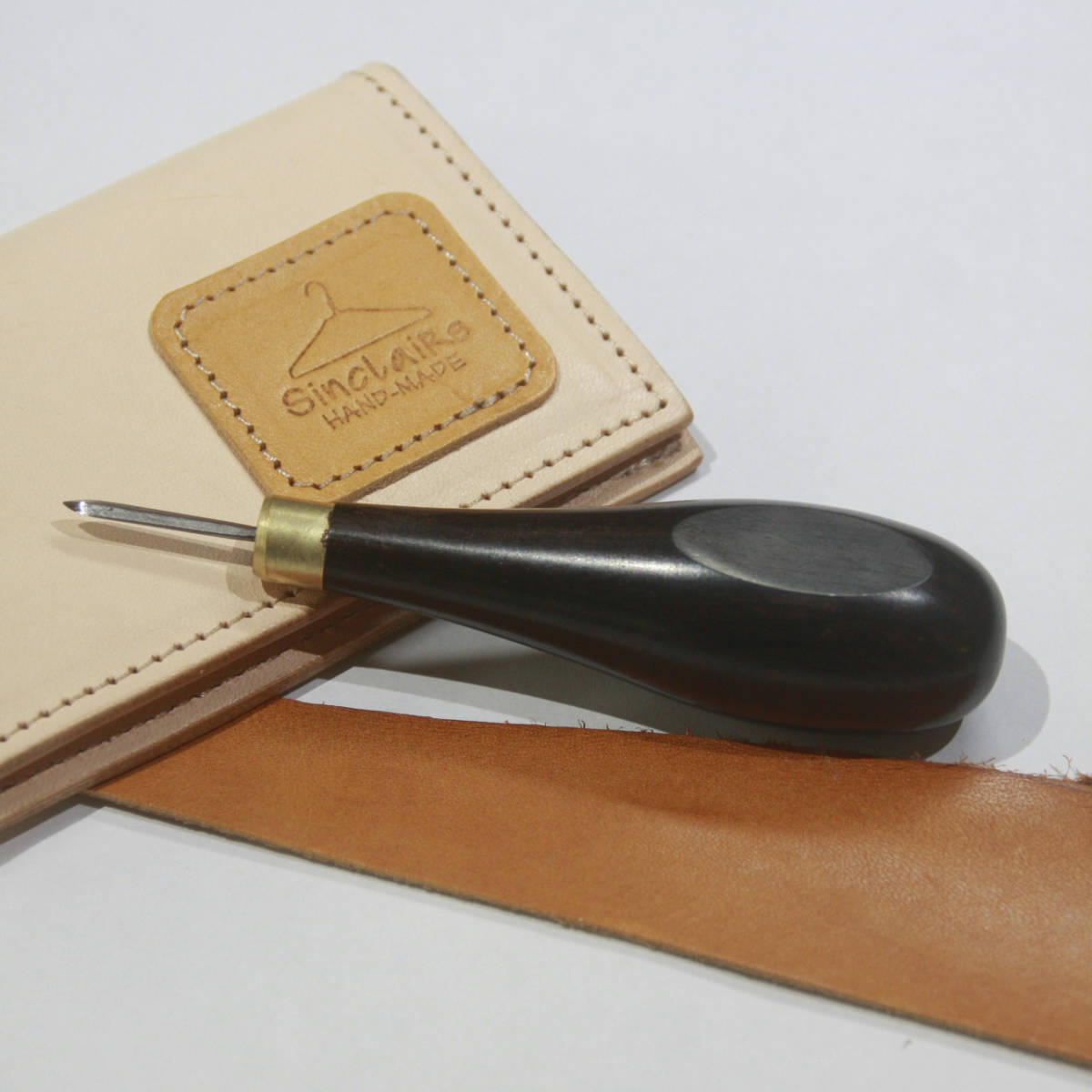 レザークラフト 菱ギリ 黒檀 大((刃幅3.0mm) 菱目打5㎜~6㎜ピッチに対応)拍卖