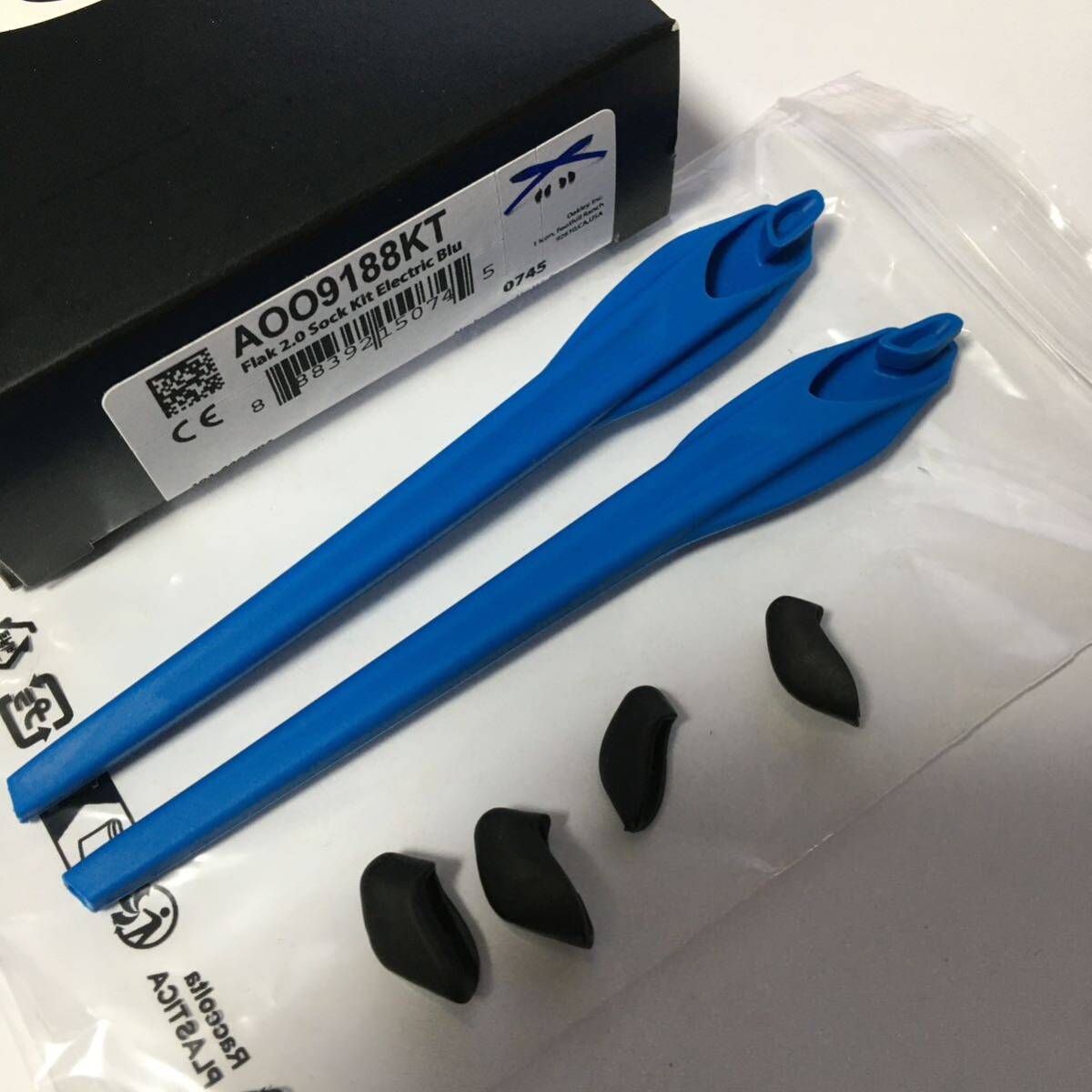 正規品 オークリー FLAK2.0 イヤーソック エレクトリックブルー ノーズパッド サングラス OAKLEY フラック2.0 9271 9271- oo9271 9188拍卖