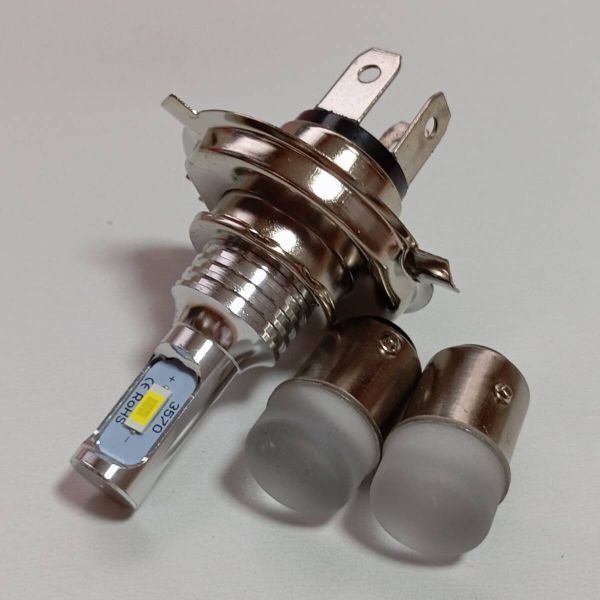 RZV500R 1984-1987 51X LEDヘッドライト h4 Hi/Lo バルブ S25 テールランプ 3個セット ホワイト YAMAHA ヤマハ拍卖