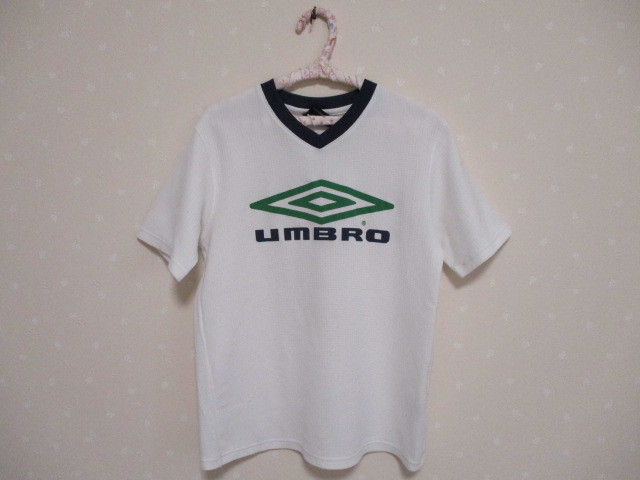 ё umbro ё スポーツ半袖Tシャツ ■150cm■白拍卖