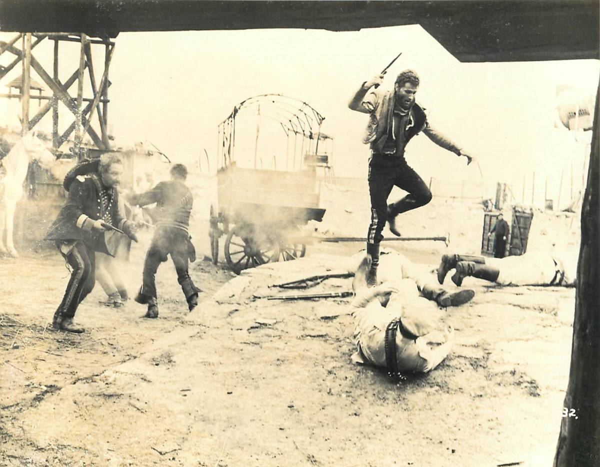 p38426『続・荒野の用心棒』スチル セルジオ・コルブッチ フランコ・ネロ ロレダナ・ヌシアック ホセボダロ フランコ・ロゼッティ拍卖