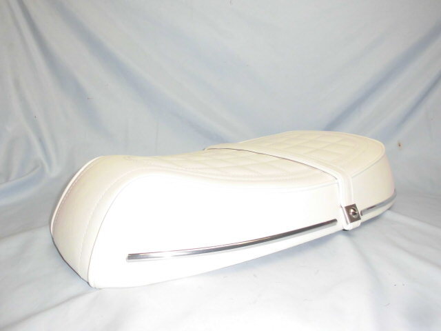 ■AF24 AF53 ジョルノ ジョルカブ 白レザー CB風 カスタムシート ジョルノ カブ メッキモール付 エナメルパイピング拍卖