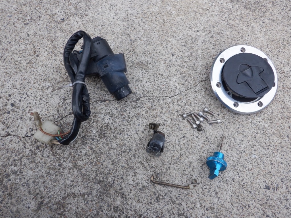 ZZR250 EX250H 純正キーセット メイン シート タンクキャップ DD拍卖