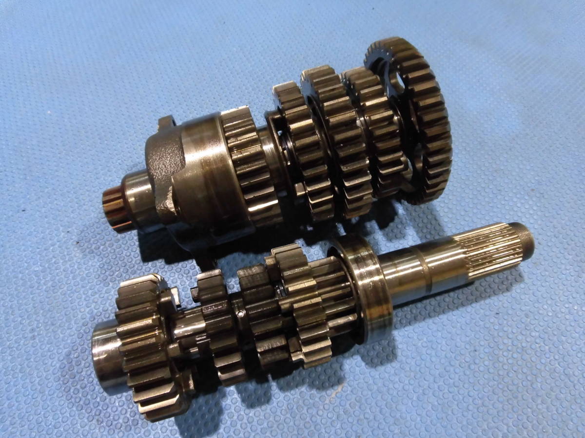 VF1000R SC16 トランスミッション拍卖