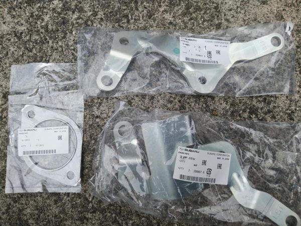 残りわずか!【未使用 スバル 純正】SUBARU レヴォーグ A型 クランプスティフナー フロントパイプ用ガスケット セット拍卖