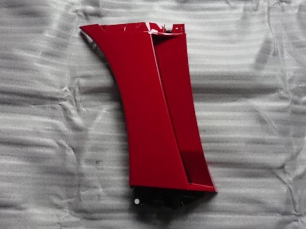 残りわずか!【未使用 スバル 純正流用】レヴォーグ A型 WRX用 フェンダーガーニッシュ 左右セット レッド拍卖