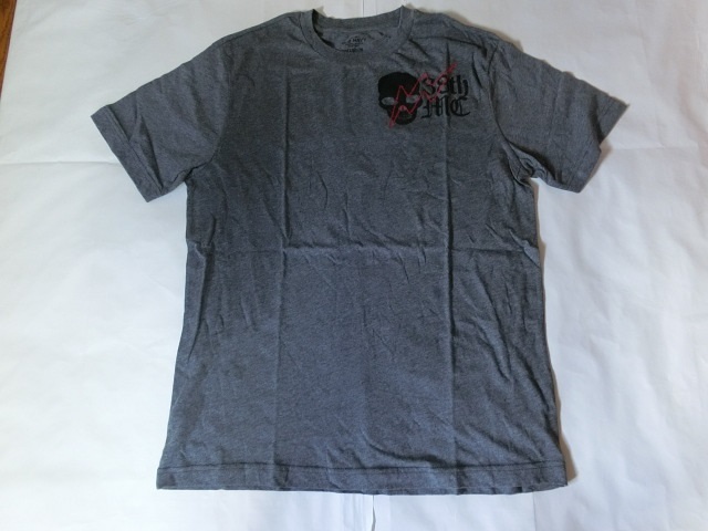 USA購入 人気アメカジブランド オールドネイビー【OLD NAVY】 スカル バックプリント入りTシャツUS Mサイズ BKグレー拍卖