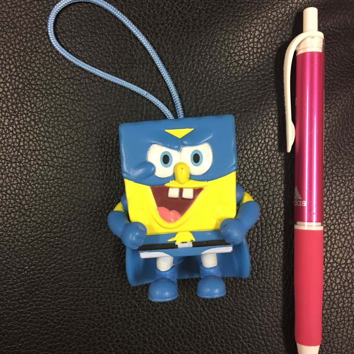 スポンジボブ、ハッピーセット マクドナルド拍卖