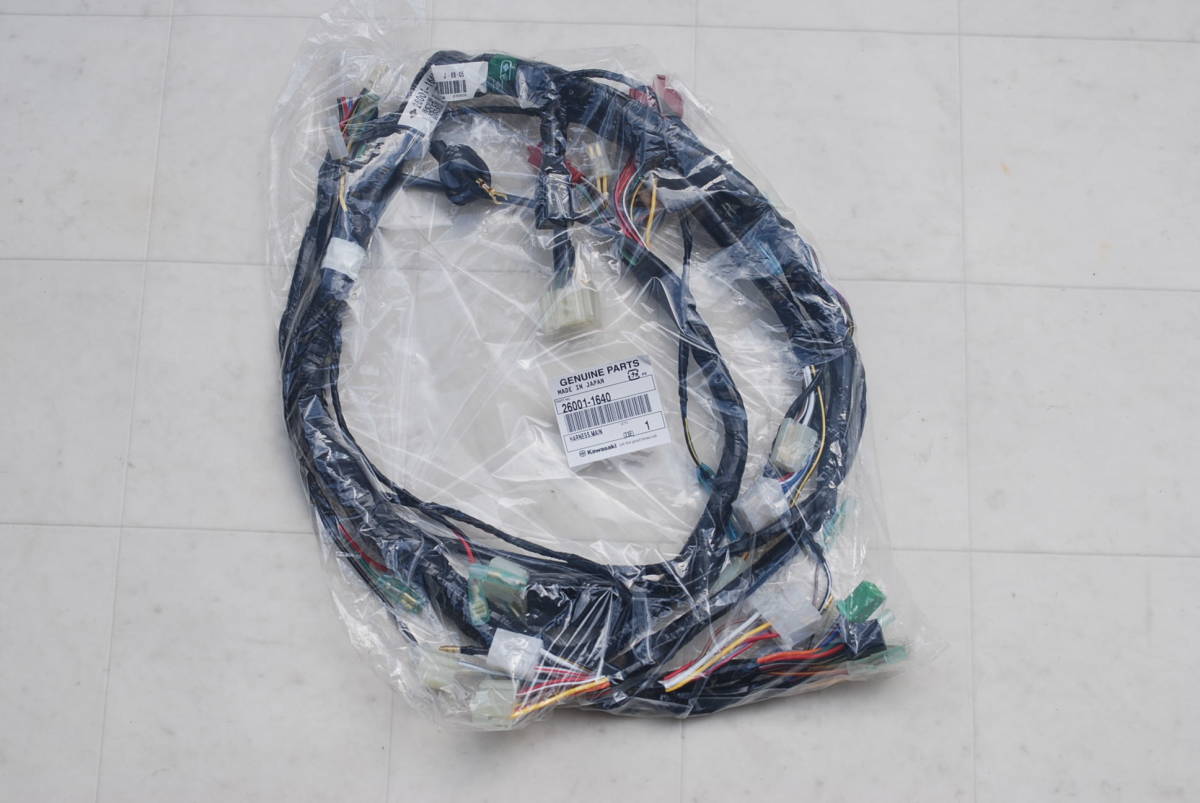 ♪GPZ900R A1-A10 逆車 純正 新品 メインハーネス 26001-1640拍卖