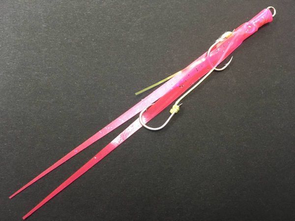 送料¥63~艶ビビットピンク 全国よりリピート多数 釣れる 遊動式 タイラバ 漁師直伝 明石 爆釣 仕掛け 紅牙 ビンビン玉 炎月拍卖