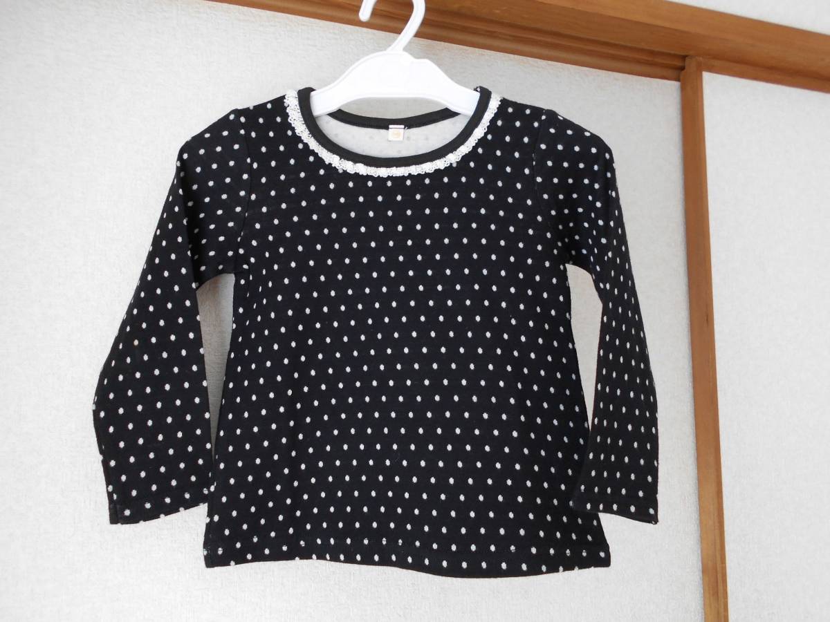 ★1度使用★襟元にレース付き水玉の厚手・カットソー/シャツ サイズ100 黒白拍卖