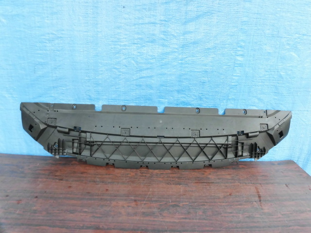 AF877 アウディ Q5 80A アンダーカバー拍卖