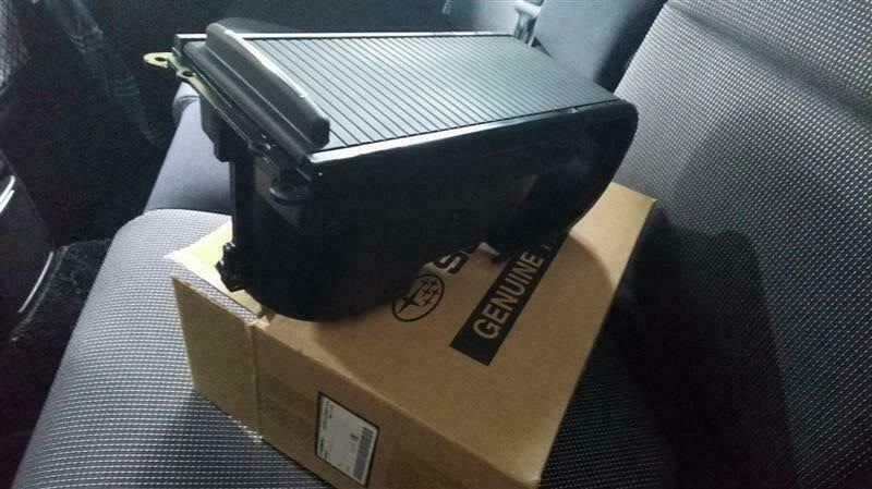 ●未使用 スバル BL5 BL9 BP5 BP9 レガシィ 純正 センターパネル ドリンクホルダー カップホルダー SUBARU Cup holder拍卖