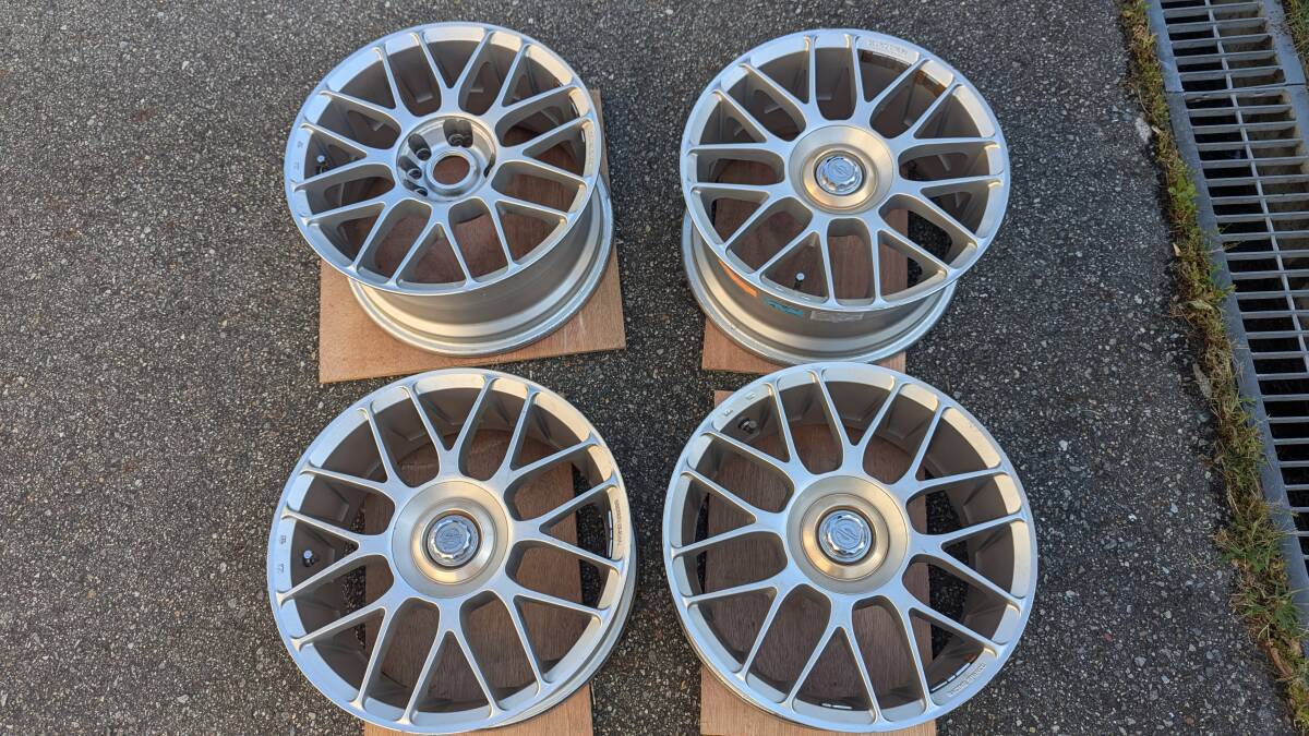 レーシングスパルコ クリムソン RACING SPARCO CRIMSON 16インチ 7JJ +35 8JJ +38 PCD 114.3 5穴 4穴拍卖