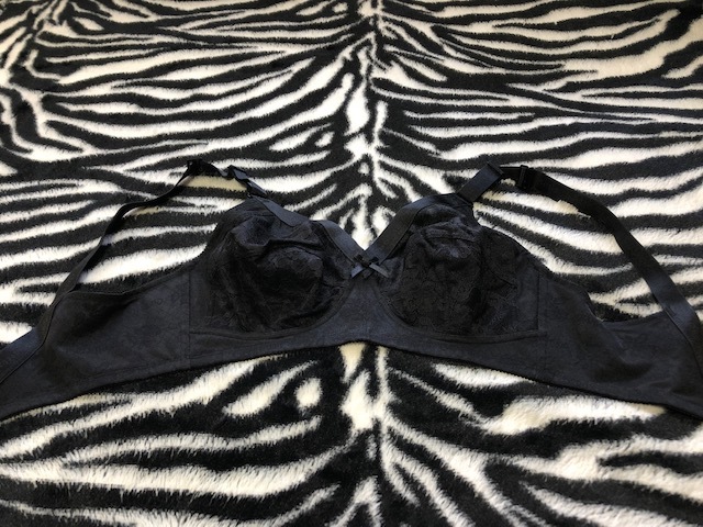 シャルレ★ ロングセラーブラジャー★ C65 ブラック★ FA023 新品★ 高級下着★ 激安★ 黒★拍卖