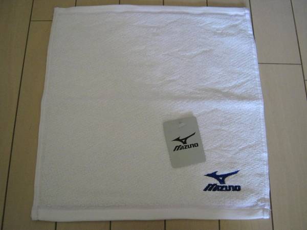 4.【新品】ミズノ・ハンドタオル MIZUNO*刺繍入拍卖