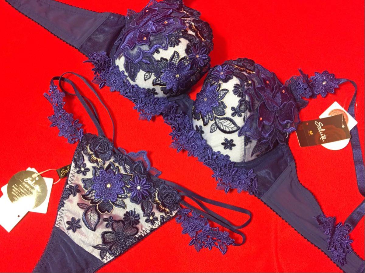 サルート 88グループ ブリジット C75 &ソングM KO 店舗限定拍卖