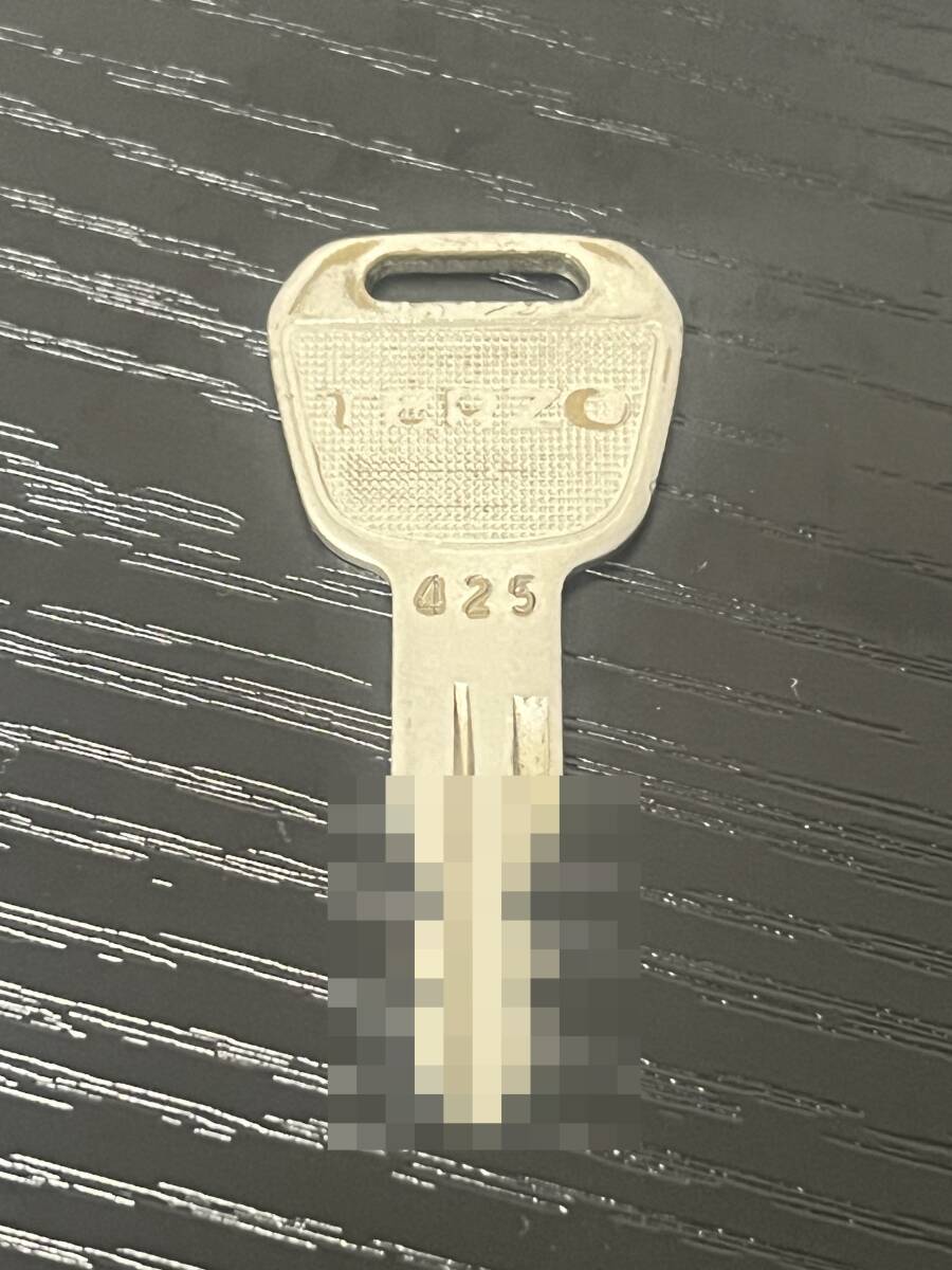 ★☆TERZO テルッツォ ルーフキャリア 鍵 キー 1個 (No,425)(2)☆★拍卖