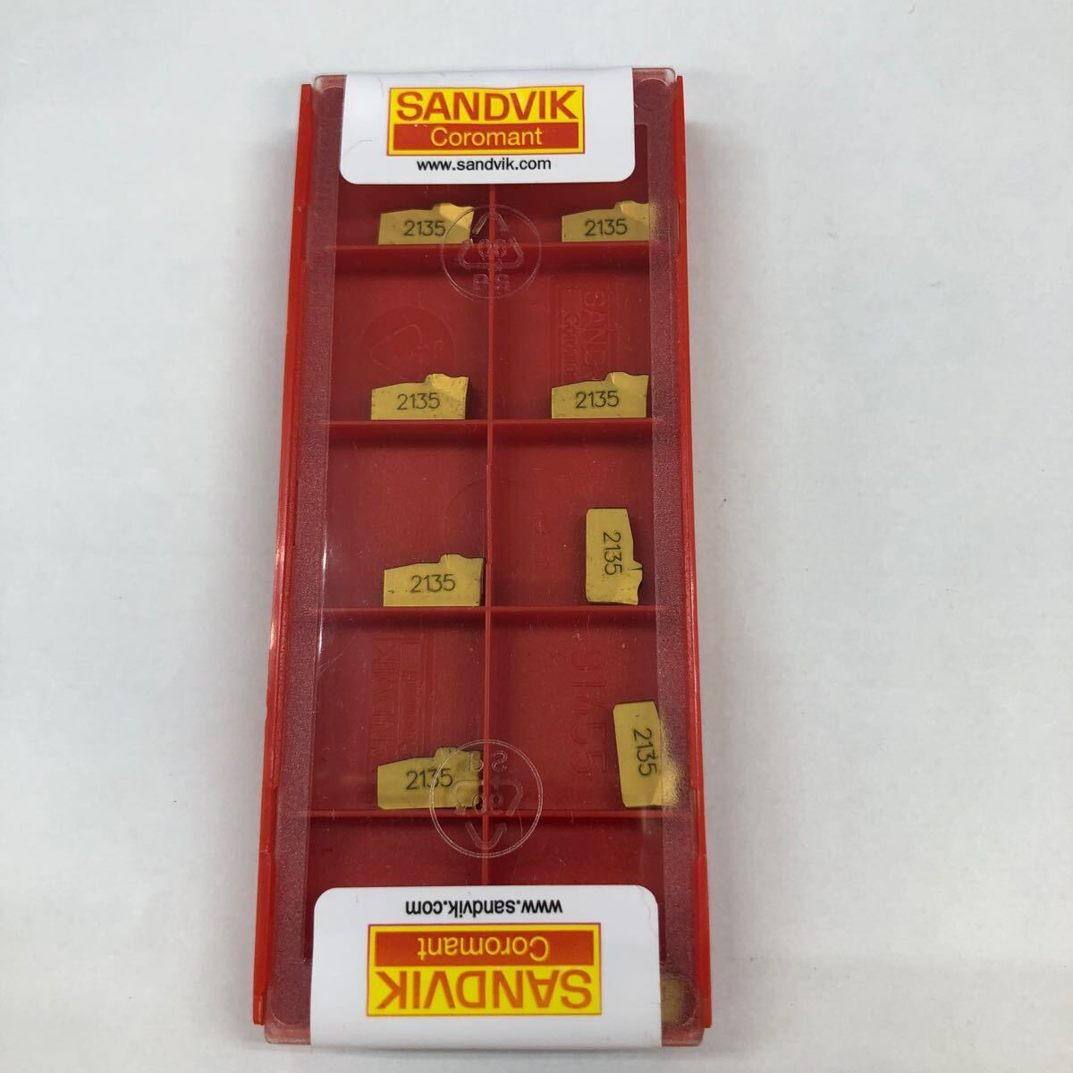 サンドビック SANDVIK N151.2-300-4E 2135 チップ 10個入1箱拍卖